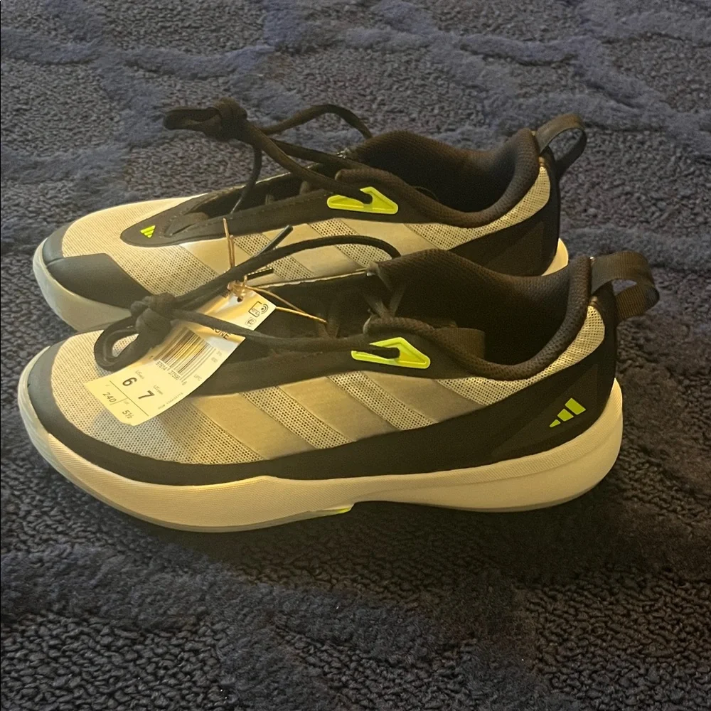 Adidas Subzone Court Sneakers Size 6 Men 7 Women Black Grey Silver White - Picture 3 of 6